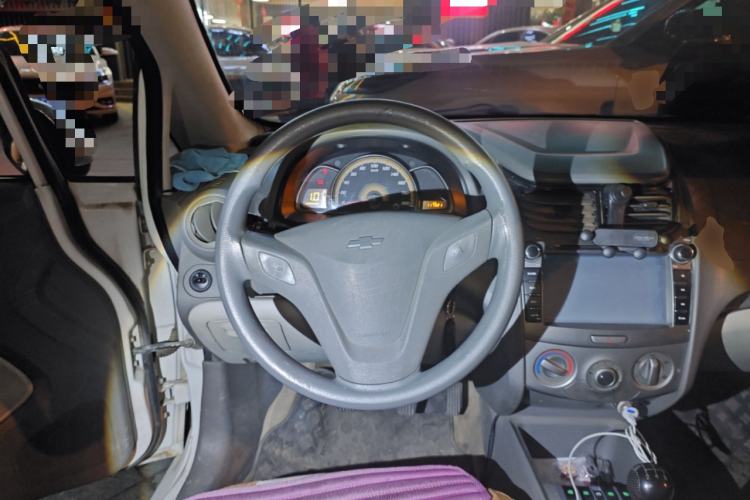 Used Chevrolet Sail 2013 Sedan 1.2L Manual Fashionable Happiness Edition
