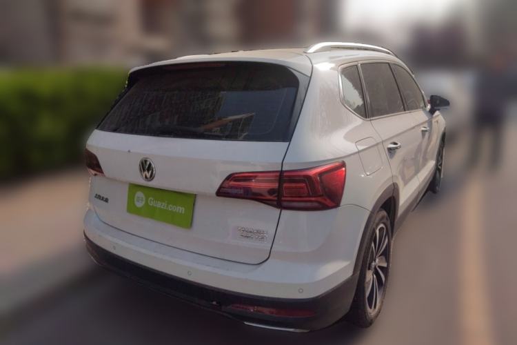 Used Volkswagen Tharu 2020 280TSI Two-Wheel Drive Luxury Plus Version China VI Standard Rear Right 45 Deg