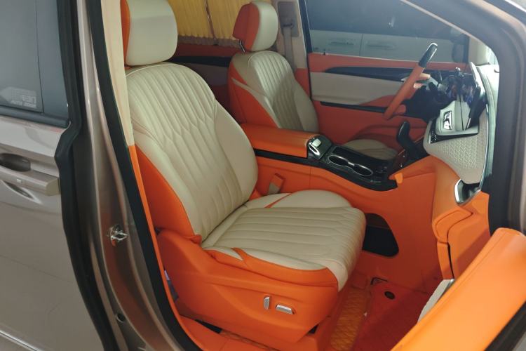 Used Buick GL8 2023 ES Lu Zun Comfort Model