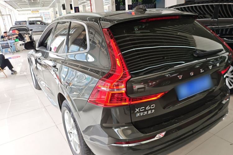 Used Volvo XC60 2021 T5 4x4 Smart Luxury Edition