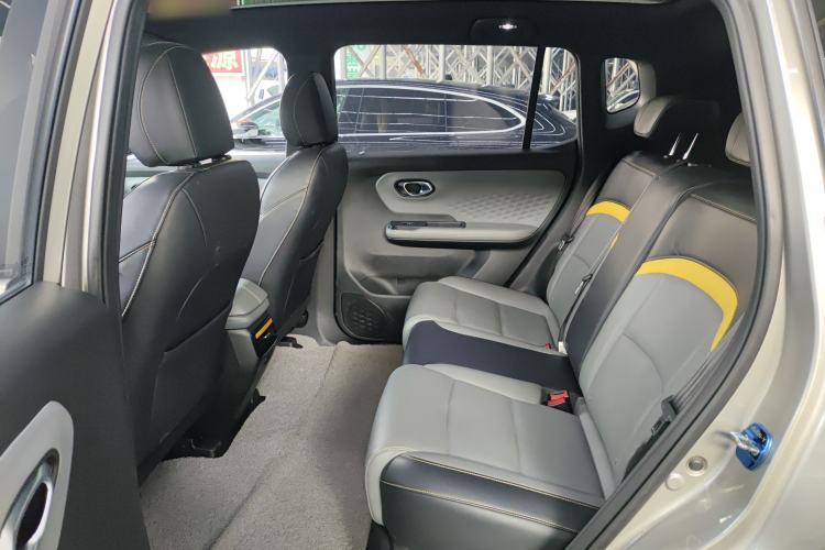 Used AION Y 2022 70 Intelligent Edition Lithium Iron Phosphate Left Rear Seat