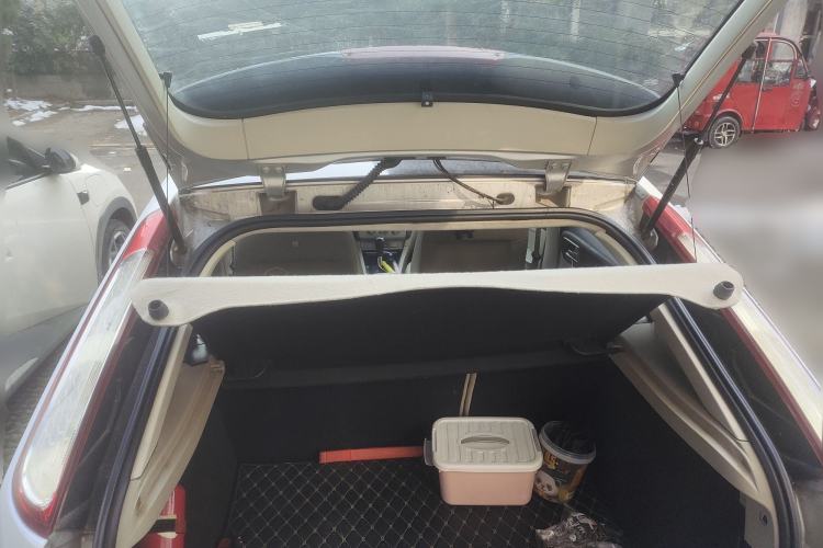 Used Ford Focus 2011 Hatchback 1.8L Automatic Fashion Edition
