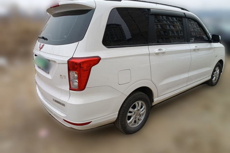 Used Wuling Hongguang 2019 1.5L S Comfort Edition China VI LAR