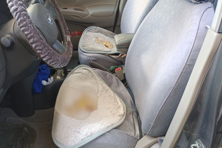 Used Nissan Sunny 2011 1.5XE CVT Comfort Edition Left Front Seat