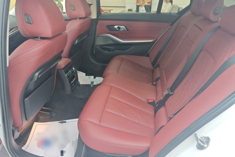 Used BMW 3 Series 2022 Restyled 320Li M Sport Package Left Rear Seat