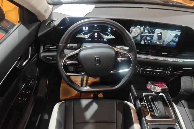 Used Bestune B70 2022 Third Generation 1.5T Automatic Enjoyment Version
