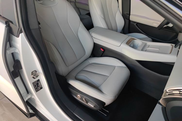 Used XPeng P7+ 2024 Long-Range Max
