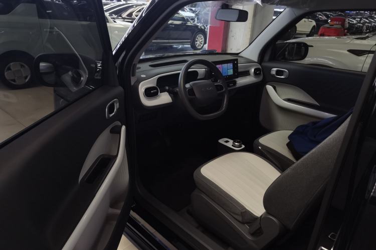 Used Geely Galaxy Panda 2025 210km Panda Kart Driver Seat