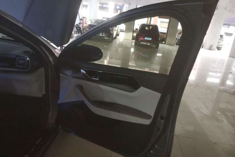 Used BYD Qin PLUS 2023 Champion Edition DM-i 120KM Leading Model