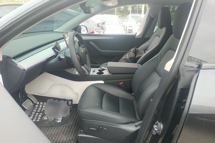 Used Tesla Model Y 2024 Rear-Wheel-Drive Version
