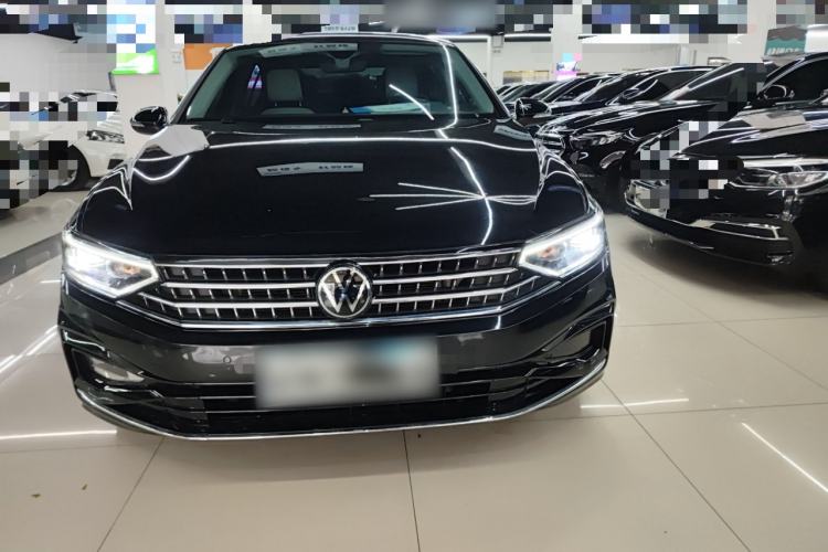 Used Volkswagen Magotan 2023 2 Million Units Commemorative Edition 330TSI DSG Luxury Version
