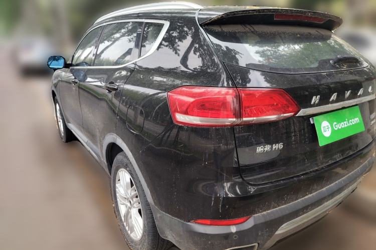 Used Haval H6 2017 Blue Label 2.0T Automatic Two-Wheel Drive Luxury Model
