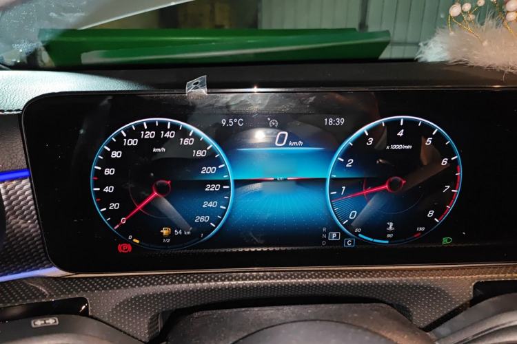 Used Mercedes-Benz A-Class 2021 A 200 L Sport Sedan Fashion Model
