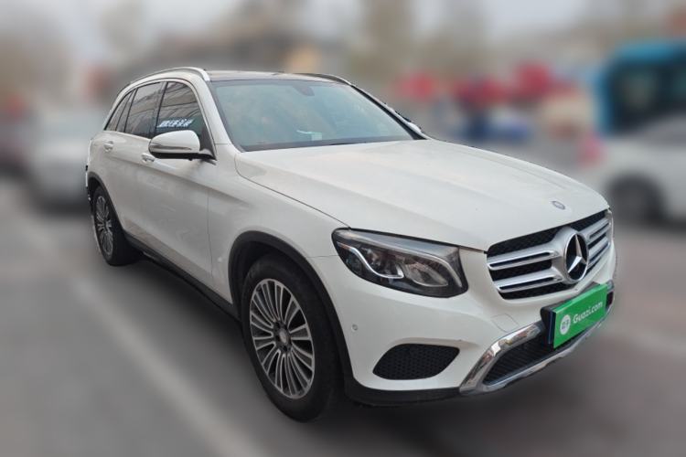 Used Mercedes-Benz GLC 2017 GLC 200 4MATIC Front Right 45 Deg
