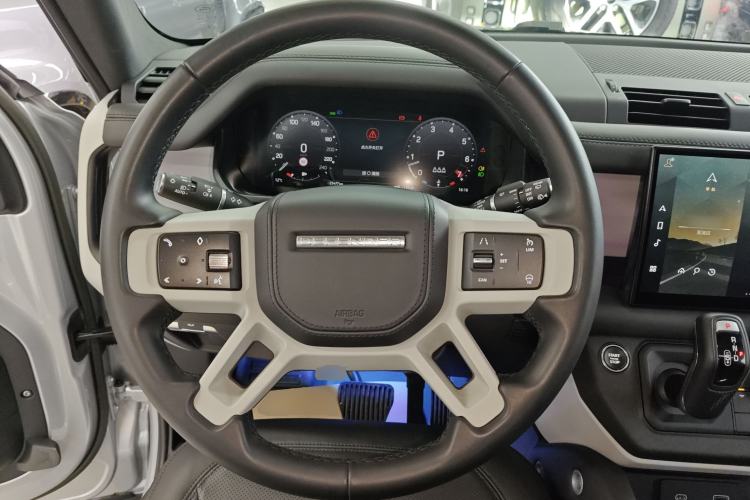 Used Land Rover Defender 2023 90 3.0T P400 XS
