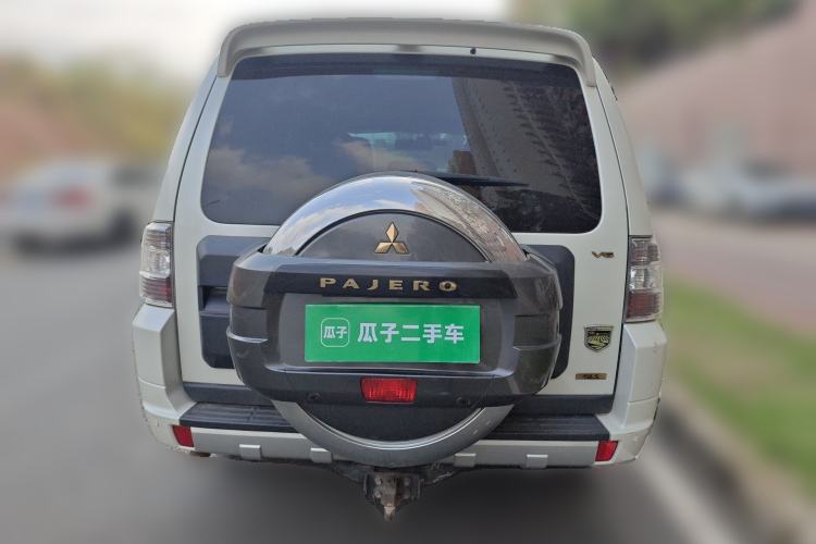 Used Mitsubishi Pajero 2019 3.0L Automatic Prestige Edition Rear