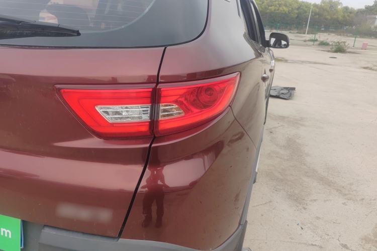 Used Soueast DX7 2015 1.5T Manual Luxury Model