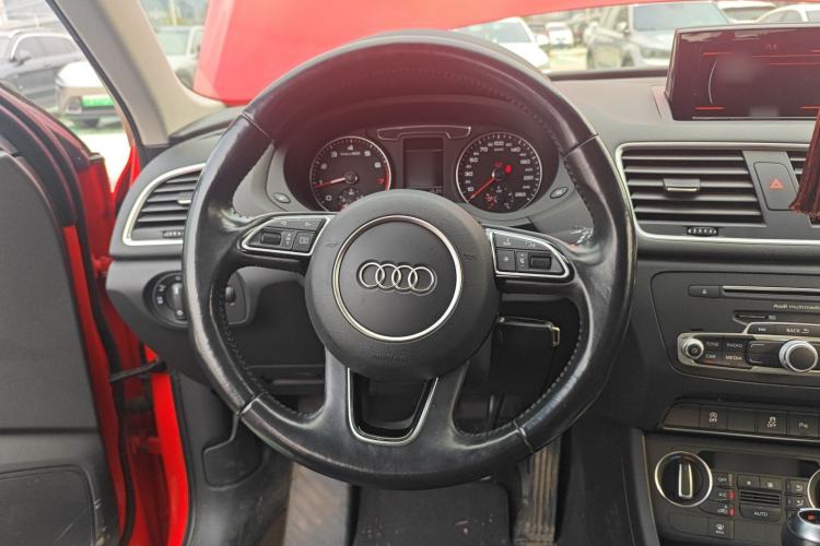 Used Audi Q3 2016 30 TFSI Fashion Model