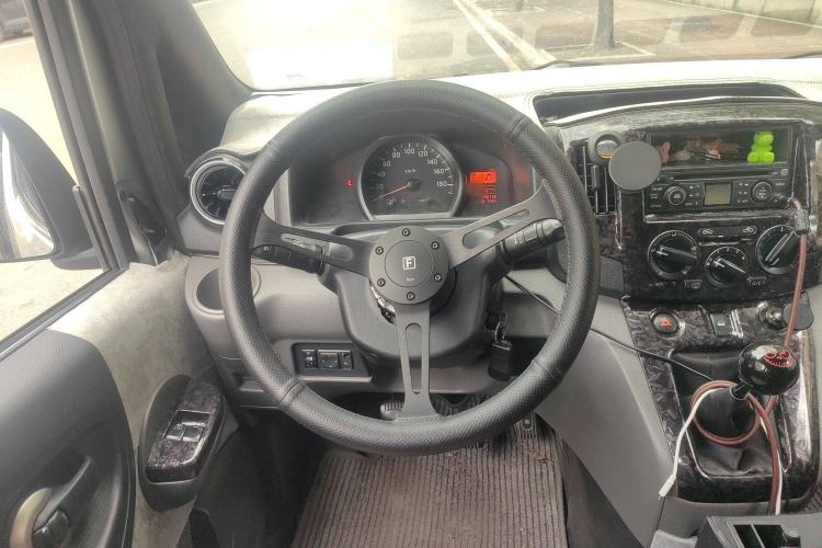 Used Nissan NV200 2011 1.6L 232 Seats Zunya Trim