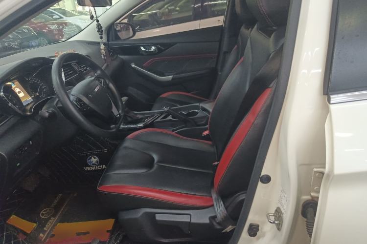 Used Venucia D60 2018 1.6L CVT Smart Connect Elite Edition
