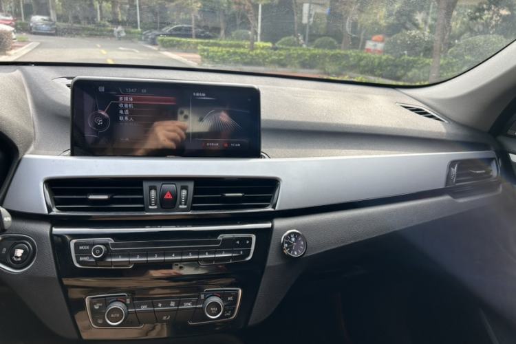 Used BMW X1 2016 sDrive18Li Fashion Model