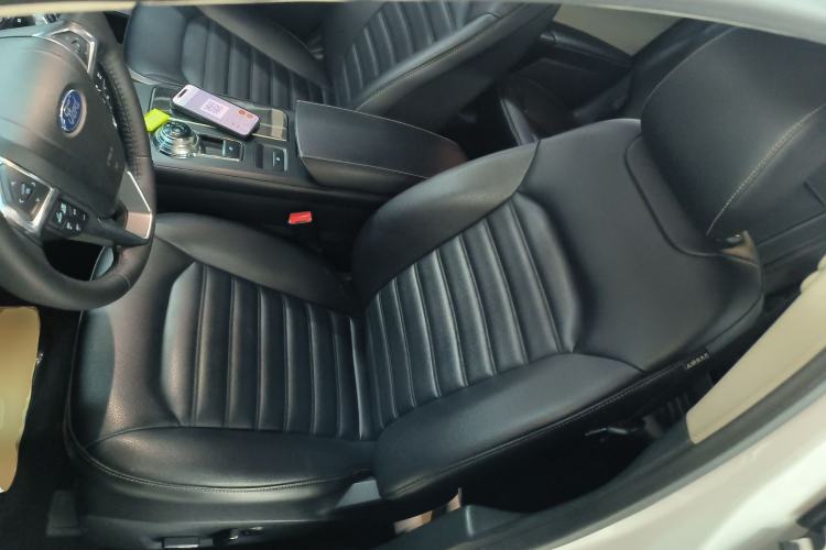 Used Ford Mondeo 2018 EcoBoost 200 Smart Control Fashion Model China V Standard