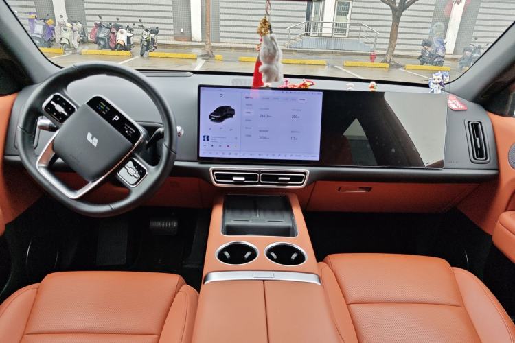 Used Li Auto L6 2024 Pro Model Center Console