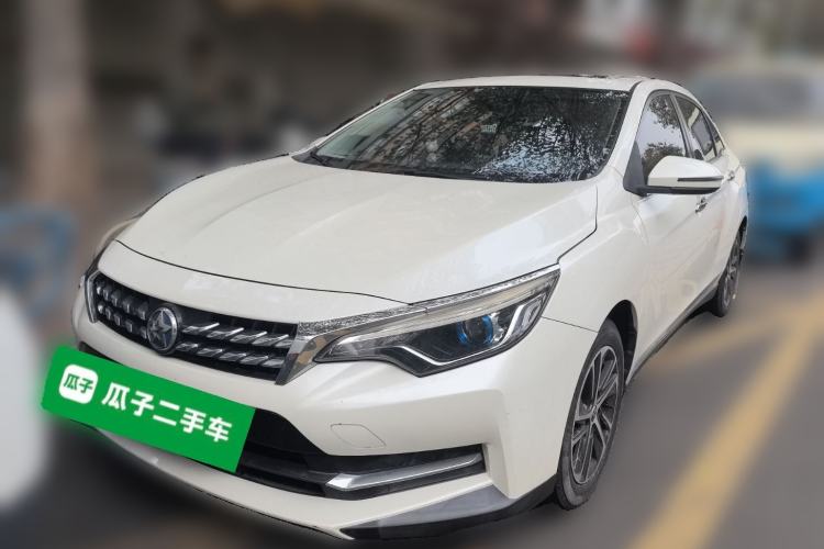Used Venucia D60 2018 1.6L Manual Smart Connect Elite Edition