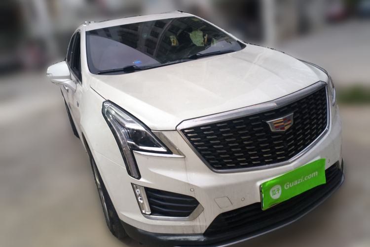 Used Cadillac XT5 2021 28T Luxury Model Front Right 45 Deg