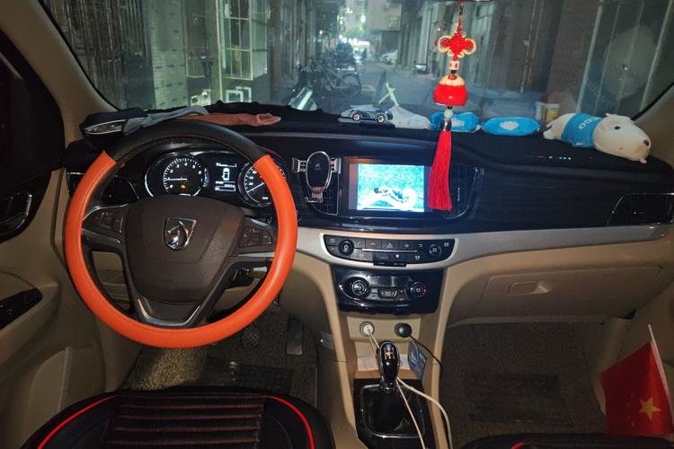 Used Baojun 730 2016 1.8L Manual Luxury Edition 7 Seats
