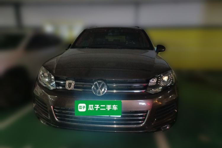 Used Volkswagen Touareg 2015 3.0 TDI Diesel Comfort Model Exterior 1