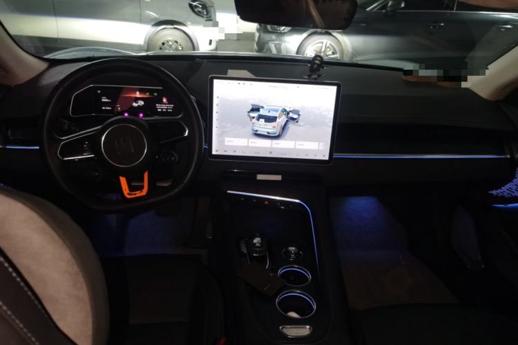 Used Zeekr 001 2021 Long-Range Dual-Motor WE Edition Center Console