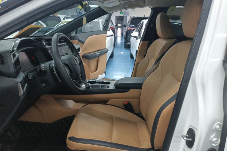 Used Lexus RZ 2023 450e All-Wheel Drive Luxury Edition Left Front Seat