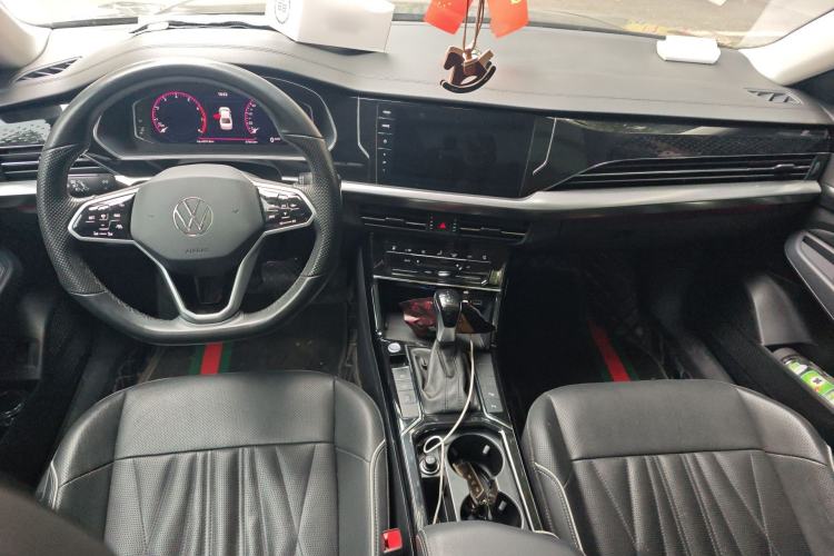 Used Volkswagen Passat 2022 330TSI Starry Luxury Edition