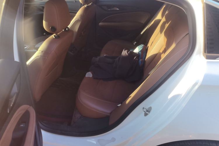 Used Buick Regal 2019 28T Luxury Edition China VI
