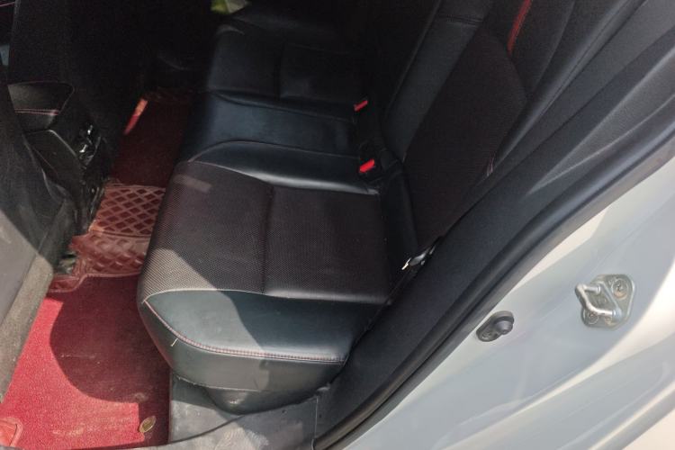 Used Toyota Levin 2019 Dual-Engine 1.8H E-CVT Sport Edition China VI Standard Left Rear Seat