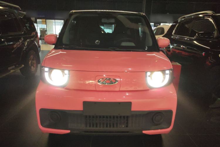 Used Chery QQ Ice Cream 2022 170km Sundae Phosphate Lithium-Ion
