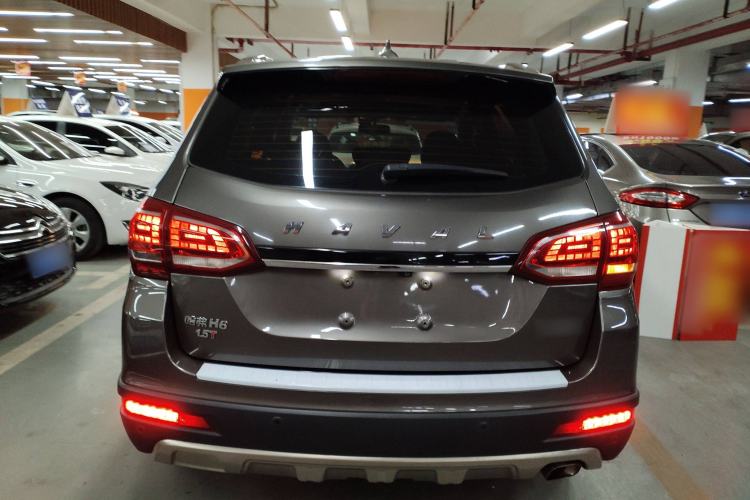 Used Haval H6 2015 Sport Edition 1.5T Automatic Two-Wheel Drive Luxury Model