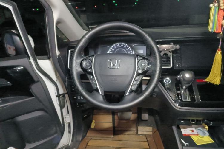 Used Honda Elysion 2019 2.0L Hybrid Luxury Edition
