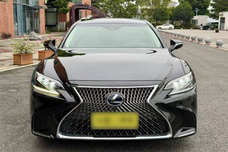 Used Lexus LS 2020 500h Excellence Edition China VI standard Exterior 5