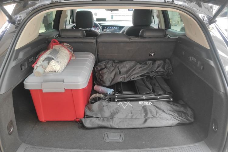 Used Buick Envision 2022 Encore S 552T Two-Wheel-Drive Luxury Model