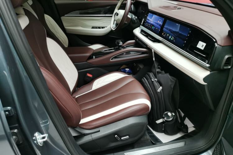 Used Geely Auto Monjaro L 2021 2.0TD DCT EVO Two-Wheel Drive Prestige Version
