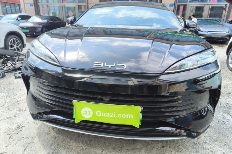 Used BYD Seal 2023 DM-i 1.5L 121km Prestige Model Front