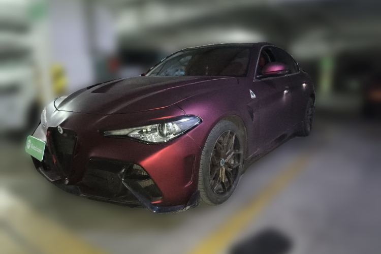 Used Alfa Romeo Giulia 2017 2.0T 200HP Luxury Edition