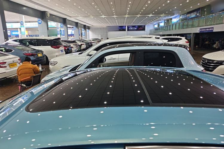 Used Hongqi H5 2023 2.0T Automatic Smart Connect Flagship Edition