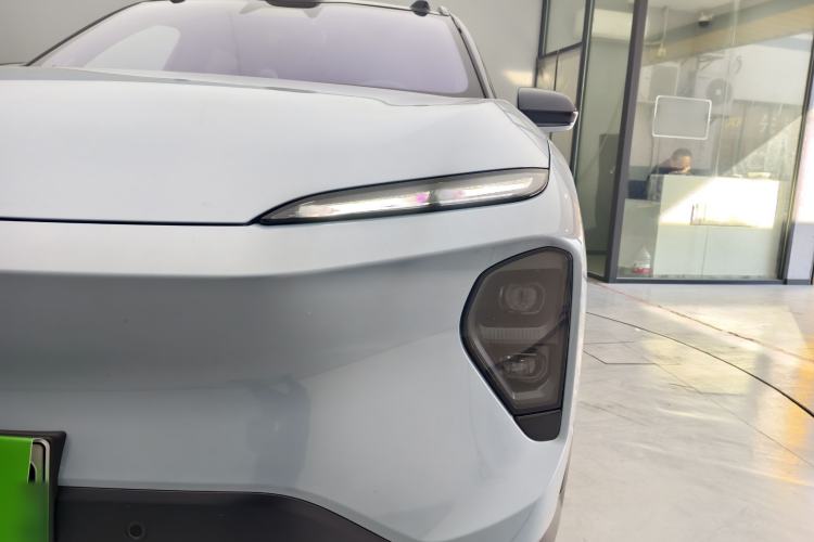 Used Nio ES7 2022 75 kWh Left Front Headlight