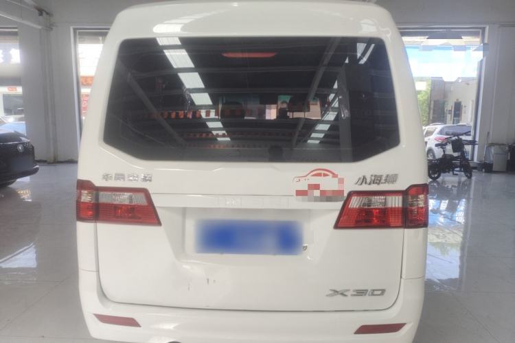 Used Jinbei Hiace X30 2023 1.5L Super-Comfortable Passenger Van 5/6/7-Seater Non-Air-Conditioned Version Model SWC15M Rear