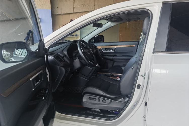 Used Honda CR-V 2021 240TURBO CVT 2WD Fashion Edition
