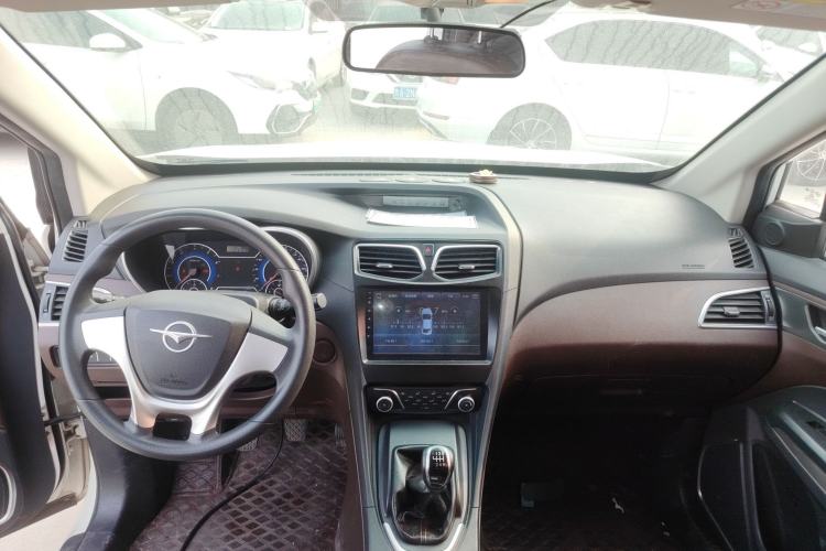 Used Haima V70 2016 2.0L Manual - Enjoyment Version 6 Seats