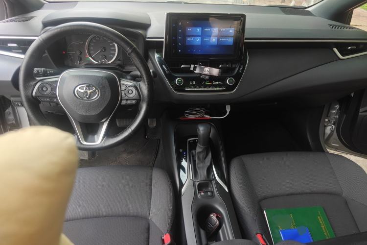 Used Toyota Levin 2022 Dual-Engine 1.8H E-CVT Luxury Edition Center Console